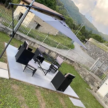 Bigallo, Garden View Appartement Esino Lario